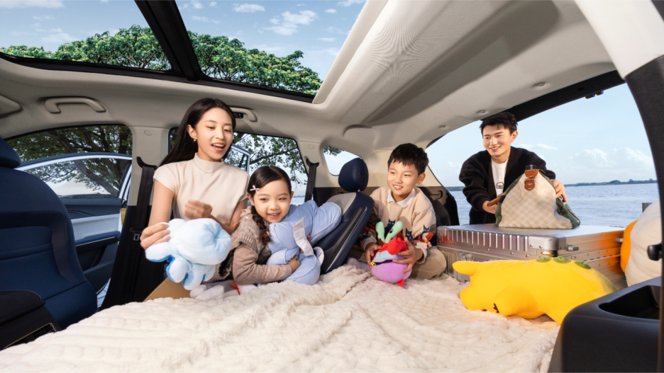 9.98-14.98万元  大七座电混SUV  EVO视讯官方网站X8 E家正式上市1233.png